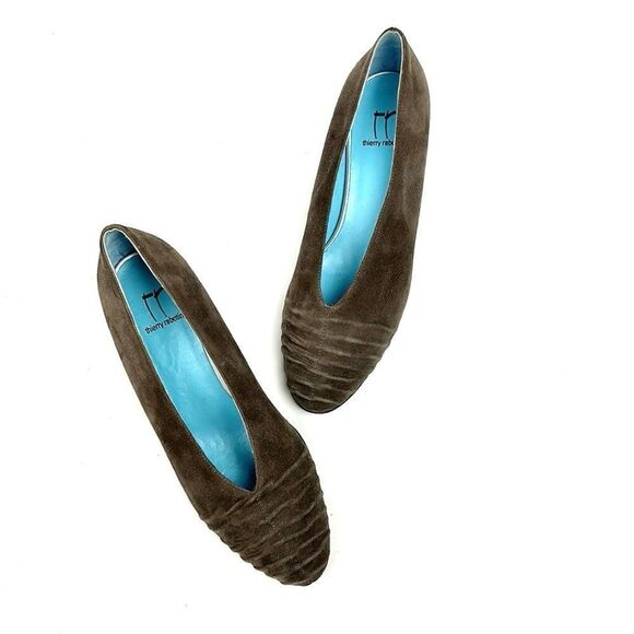 THIERRY RABOTIN Taupe Suede Ruched Front Pumps EUR 37 US 6,5 - Picture 4 of 16